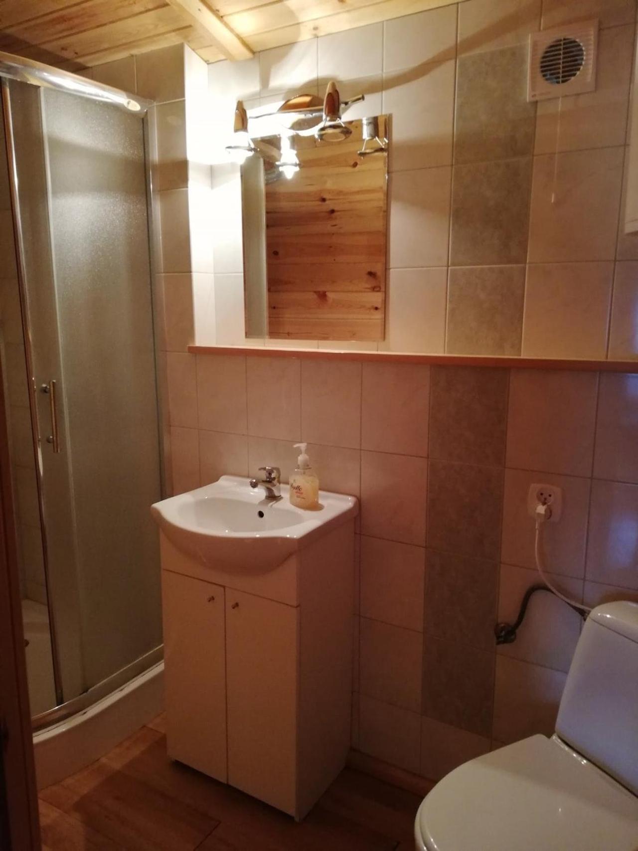 Wielewski Cypel Domki letniskowe na Kaszubach Wiele Exterior foto